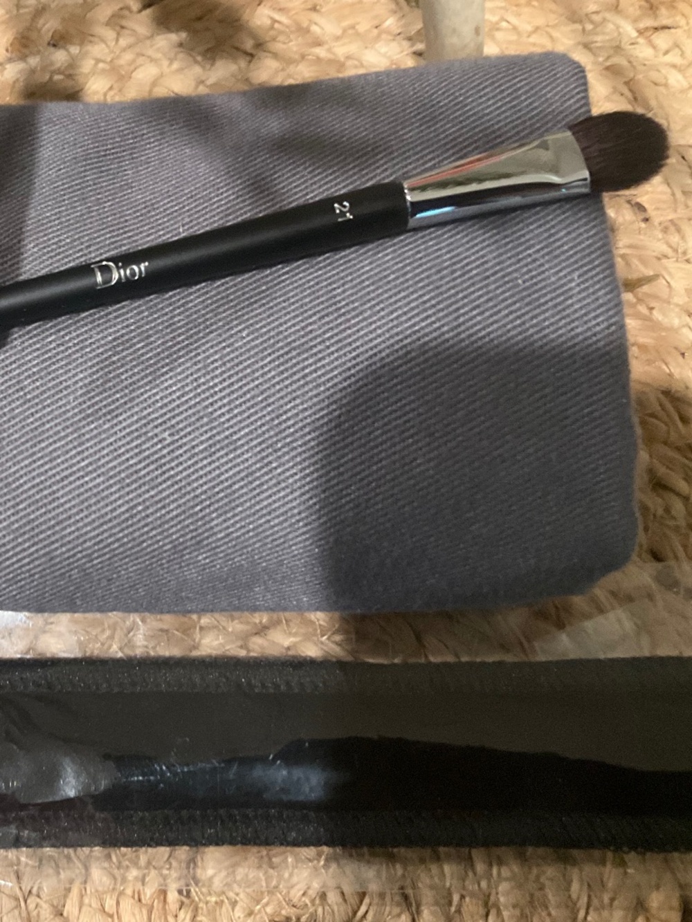 Dior Makeup Eyeshadow Brush #21 W/ Sleeve NWOB